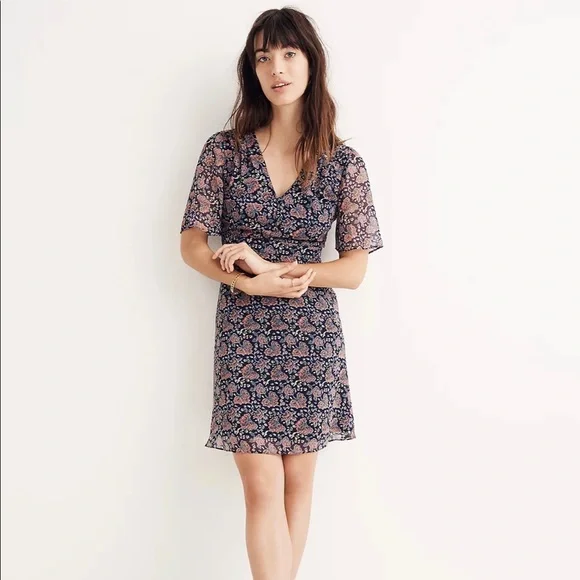 Orchard Flutter-Sleeve Dress in Fan Floral Mix - Picture 1 of 4